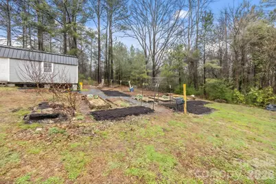 7015 Mount Holly Huntersville Road, Charlotte, NC 28216 - Photo 31