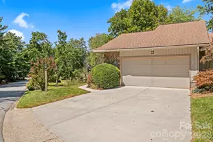 101 Deerlake Dr, Asheville, NC 28803 - Photo 35