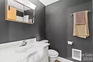 271 Pisgah View Rd, Asheville, NC 28806 - Photo 17