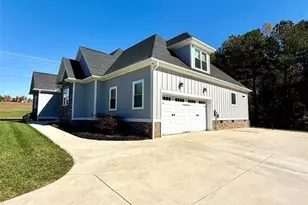 3508 Alfalfa St, Conover, NC 28613 - Photo 3