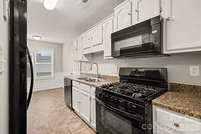 6027 Running Deer Road, Charlotte, NC 28214 - Photo 5