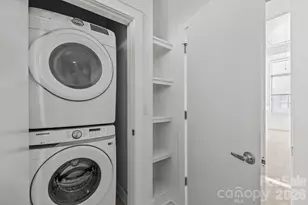 927 E 8th St, Charlotte, NC 28204 - Photo 21