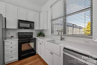 927 E 8th Street, Charlotte, NC 28204 - Photo 7