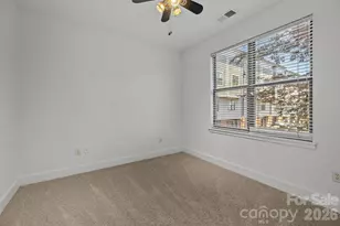 927 E 8th St, Charlotte, NC 28204 - Photo 25