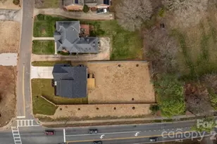 100 N Brackenbury Ln, Charlotte, NC 28270 - Photo 47