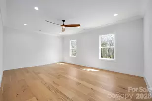 100 N Brackenbury Ln, Charlotte, NC 28270 - Photo 37