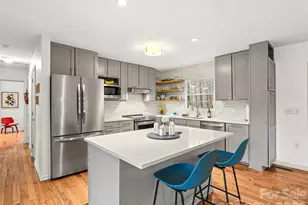 27 Brookcliff Dr, Asheville, NC 28804 - Photo 9