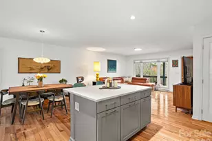 27 Brookcliff Dr, Asheville, NC 28804 - Photo 13