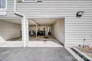 8518 Castle Pine Ct, Charlotte, NC 28226 - Photo 29