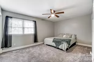 8518 Castle Pine Ct, Charlotte, NC 28226 - Photo 19