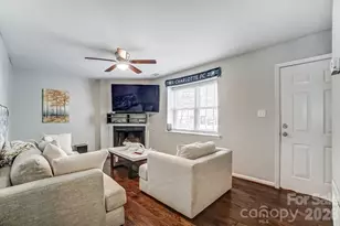 8518 Castle Pine Ct, Charlotte, NC 28226 - Photo 5