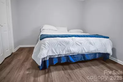 200 W Shannonhouse Street, Shelby, NC 28152 - Photo 17