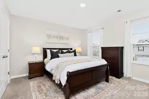 2017 Karen Woods Ln, Charlotte, NC 28216 - Photo 15