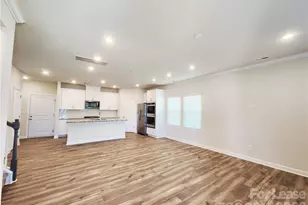 701 Windage Wy, Pineville, NC 28134 - Photo 3