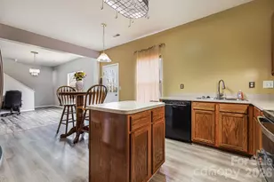 14312 Arlandes Dr, Charlotte, NC 28278 - Photo 13