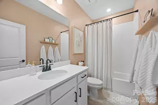 4021 Hidden Oaks Dr, Charlotte, NC 28205 - Photo 19