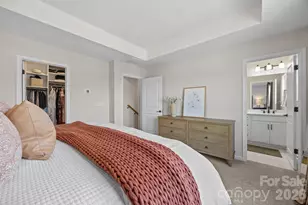 4021 Hidden Oaks Dr, Charlotte, NC 28205 - Photo 13