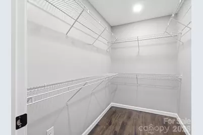 9243 Edgevale Drive, Charlotte, NC 28216 - Photo 19