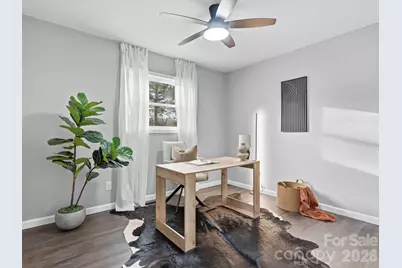 9243 Edgevale Drive, Charlotte, NC 28216 - Photo 21