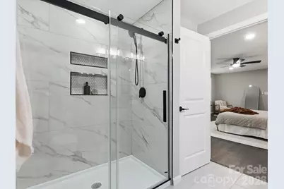 9243 Edgevale Drive, Charlotte, NC 28216 - Photo 17