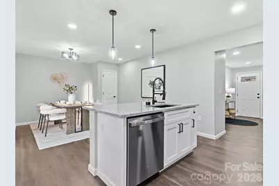 9243 Edgevale Drive, Charlotte, NC 28216 - Photo 9