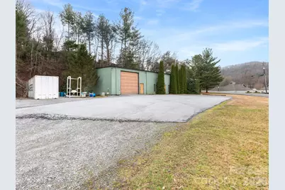 695 Nc 9 Highway, Black Mountain, NC 28711 - Photo 5