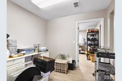 695 Nc 9 Highway, Black Mountain, NC 28711 - Photo 15