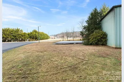 695 Nc 9 Highway, Black Mountain, NC 28711 - Photo 7