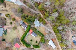 210 Ledbetter Ln, Franklin, NC 28734 - Photo 31