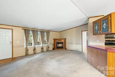 210 Ledbetter Lane, Franklin, NC 28734 - Photo 15