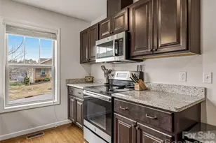 21 Yarrow Meadow Rd, Weaverville, NC 28787 - Photo 11