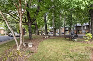 5801 Sharon Rd, Charlotte, NC 28210 - Photo 29