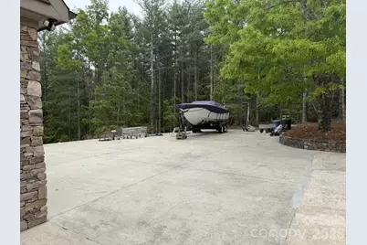 293 Bear Cliff Drive, Nebo, NC 28761 - Photo 13