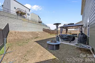 209 Marathon Ln, Candler, NC 28715 - Photo 35