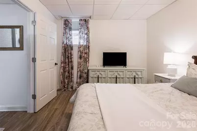 28 Ridgefield Place, Asheville, NC 28803 - Photo 35