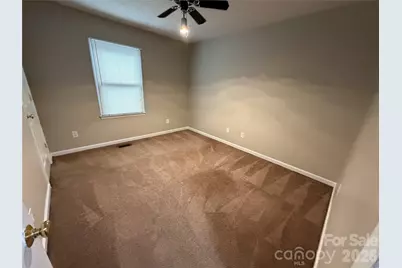 4051 Plum Street, Conover, NC 28613 - Photo 9