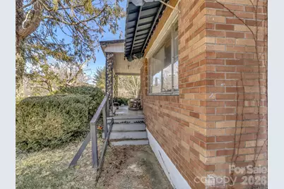 301 Mulberry Street, Clyde, NC 28721 - Photo 3