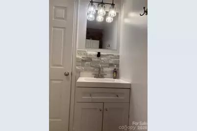 104 Maple Street, Clover, SC 29710 - Photo 9