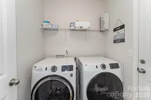 8708 Artesa Mill Ln, Charlotte, NC 28214 - Photo 23