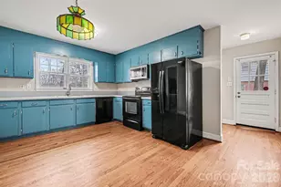 3430 Rea Rd, Charlotte, NC 28226 - Photo 17