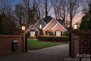 141 Sardis Ln, Charlotte, NC 28270 - Photo 39