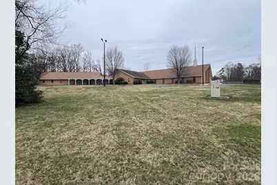 2670 Dr Carver Road, Charlotte, NC 28208 - Photo 3