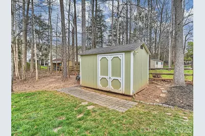 9822 Zackery Avenue, Charlotte, NC 28277 - Photo 47