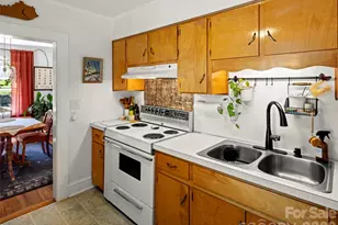 79 Craig Cir, Asheville, NC 28805 - Photo 11