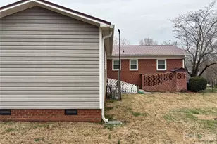 503 9th Ave SW, Conover, NC 28613 - Photo 7