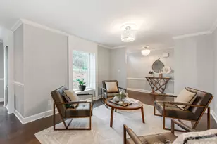 5361 Five Knolls Dr, Charlotte, NC 28226 - Photo 3