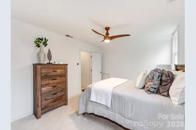 5361 Five Knolls Drive, Charlotte, NC 28226 - Photo 11