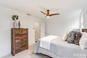 5361 Five Knolls Dr, Charlotte, NC 28226 - Photo 11