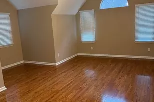 9015 Carastan Dr, Charlotte, NC 28216 - Photo 9