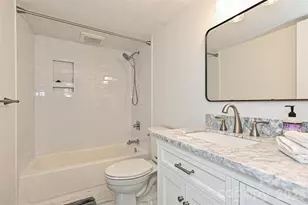 4755 Hedgemore Dr, Charlotte, NC 28209 - Photo 13